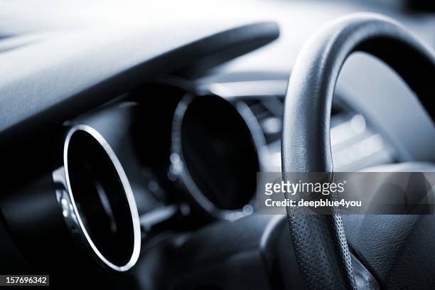 astratto moderno auto cabina di pilotaggio - steering wheel foto e immagini stock
