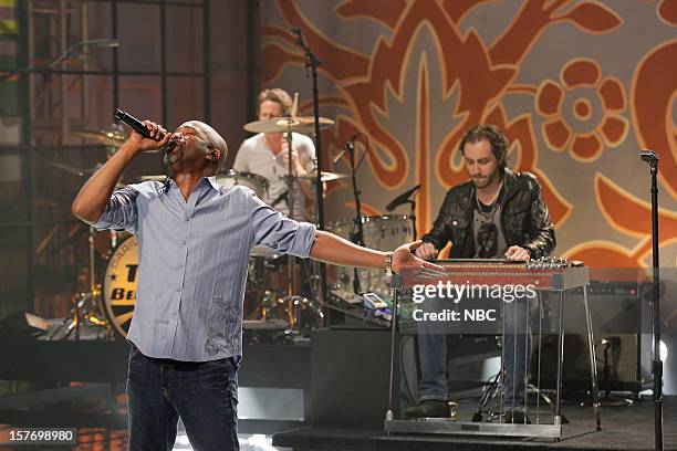 Episode 4366 -- Pictured: Musical guest Darius Rucker performs on December 5, 2012 --