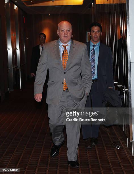 Following a day of negotiations with the NHL Players Association, NHL Deputy Commissioner Bill Daly of the National Hockey League arrives to address...