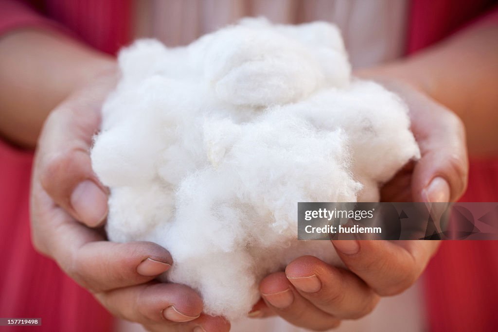 Holding cotton