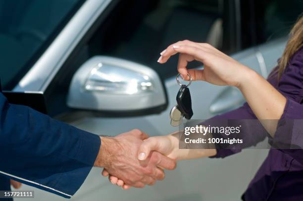 car key - tweedehands autoverkoop stockfoto's en -beelden