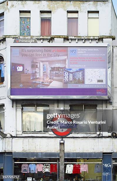 the city - real estate industry in london - whitechapel stock pictures, royalty-free photos & images