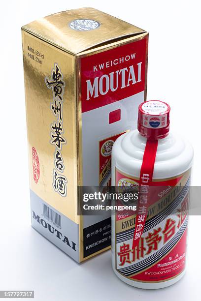 moutai - guizhou provincie stockfoto's en -beelden