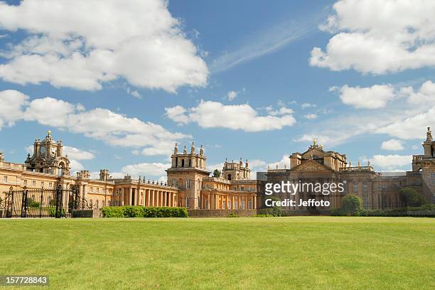 blenheim palace in summer - blenheim palace stock pictures, royalty-free photos & images