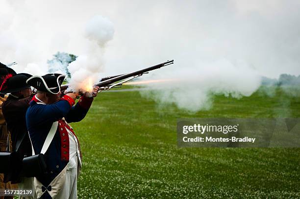 american independance militia - amerikaanse onafhankelijkheidsoorlog stockfoto's en -beelden