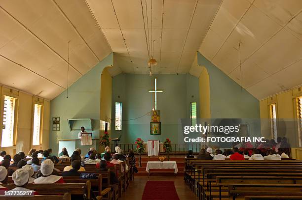 chipembi united church, zambia - church congregation stock pictures, royalty-free photos & images