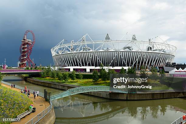 parque olímpicos de londres 2012 - olympic park venue fotografías e imágenes de stock