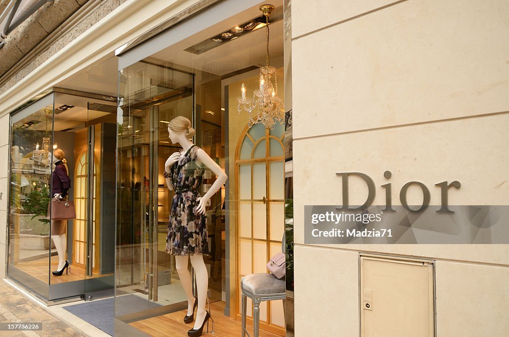 Dior boutique