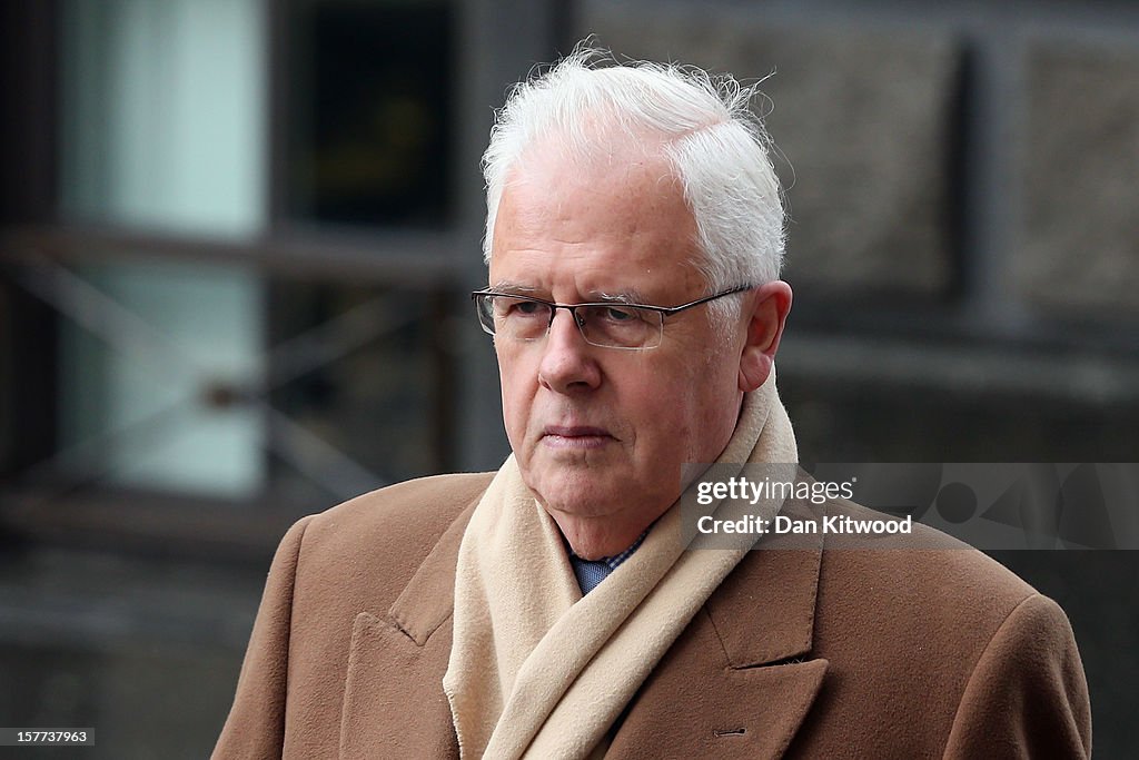 Rebekah Brooks And Andy Coulson Appear At Court Facing Charges Linked To Alleged Bribery