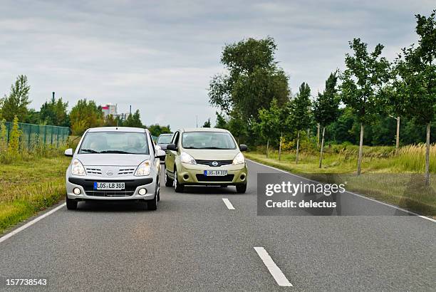 overtaking - swerve stock pictures, royalty-free photos & images