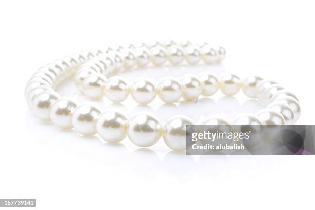 pearl necklace - pearl necklace stockfoto's en -beelden