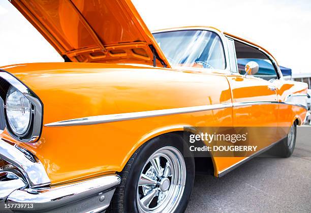 bólido - feria automovilística fotografías e imágenes de stock