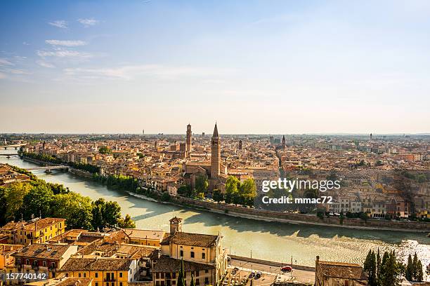 verona horizonte - verona imagens e fotografias de stock