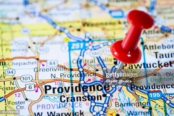 us capital cities on map series: providence, rhode island, ri - rhode island stock pictures, royalty-free photos & images