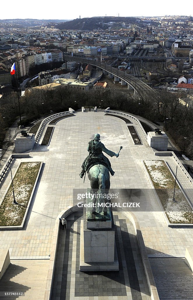 CZECH-THEME-LANDMARK