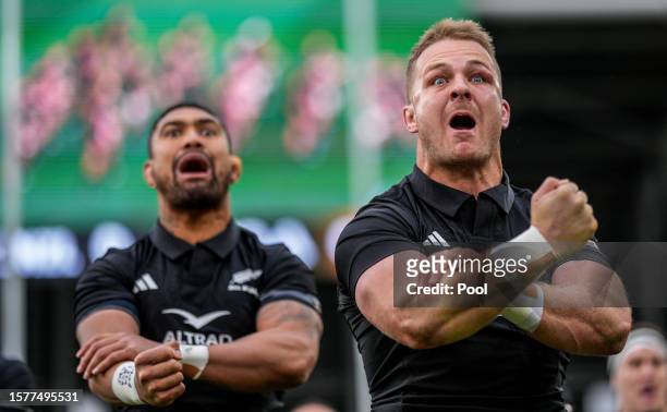 New Zealand All Blacks players perform the haka before The Rugby Championship & Bledisloe Cup match between the New Zealand All Blacks and the...