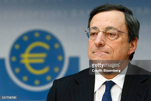 Mario Draghi, president of the European Central Bank , pauses during a news conference at the bank's headquarters in Frankfurt, Germany, on Thursday,...
