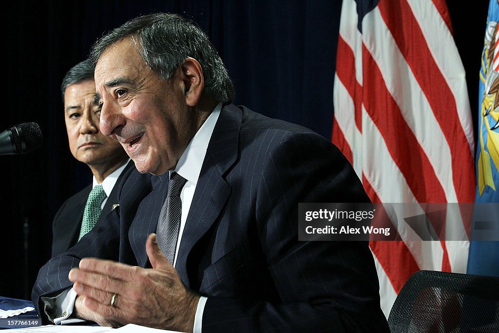 Panetta And Veterans Affairs Secretary Shinseki Hold Joint Press Conference