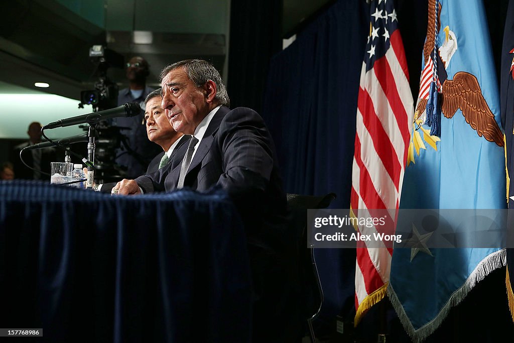 Panetta And Veterans Affairs Secretary Shinseki Hold Joint Press Conference