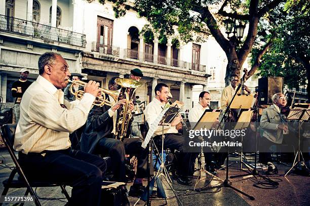 orchestra in la havana, cuba - orchestra outside stock pictures, royalty-free photos & images