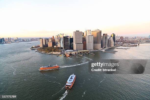 balsa de staten island, na lower manhattan - staten island ferry - fotografias e filmes do acervo