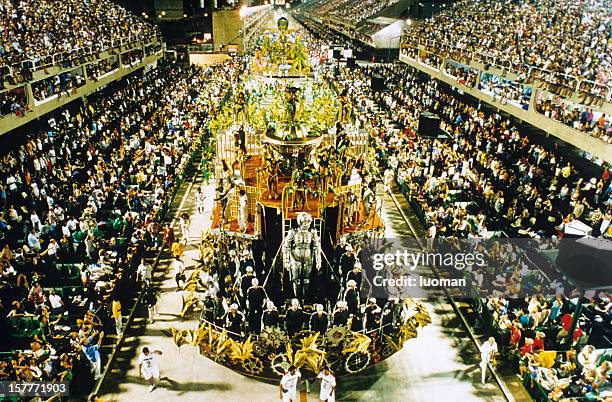 carnival in rio de janeiro - carnival in rio de janeiro stock pictures, royalty-free photos & images