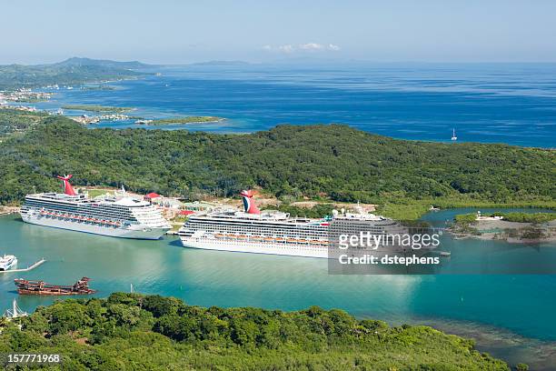 roatan's mahogany bay cruise ship port - bay islands stock pictures, royalty-free photos & images
