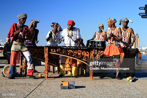 musical band in cape town, south africa - african music stock pictures, royalty-free photos & images