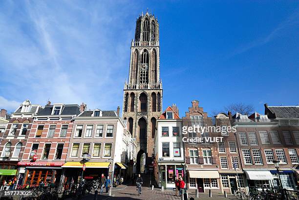 downtown shopping street and dom tower in utrecht - utrecht stock pictures, royalty-free photos & images