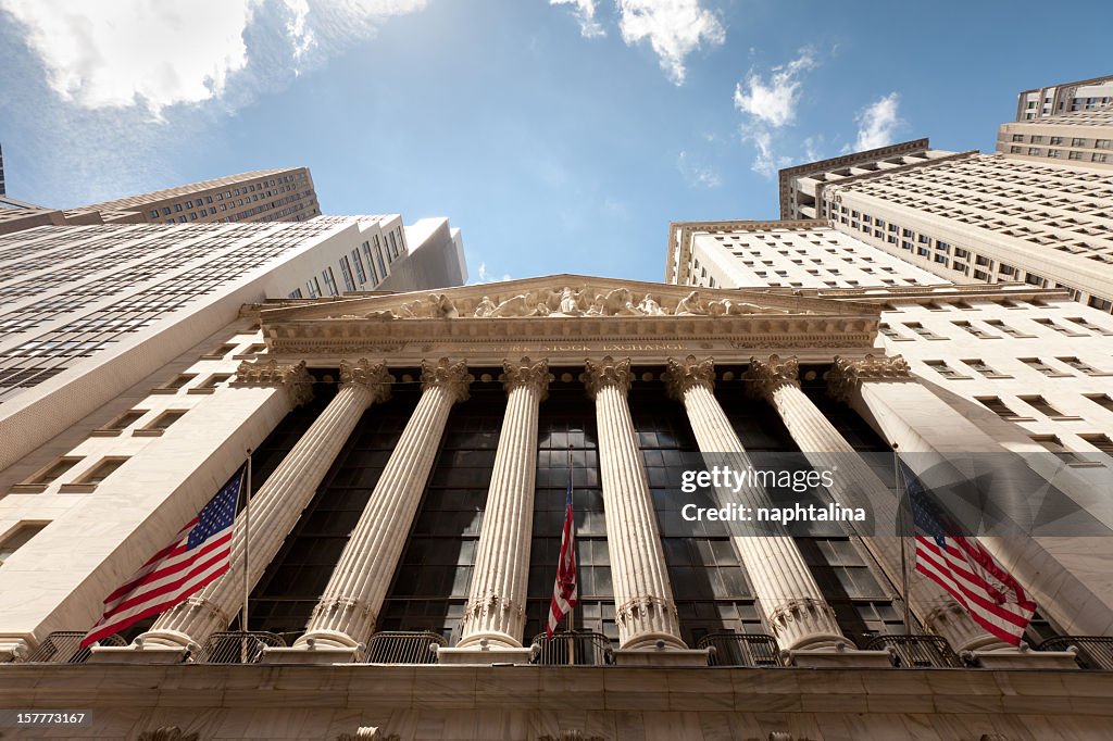 Wide photo of New York Stock Exchange