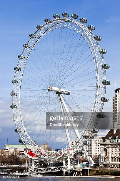 london eye, also millenium wheel - millennium wheel stockfoto's en -beelden