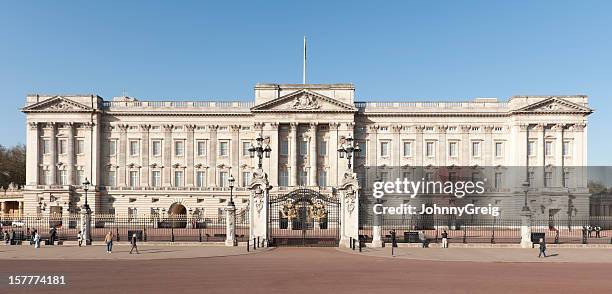 buckingham palace - buckingham palace foto e immagini stock