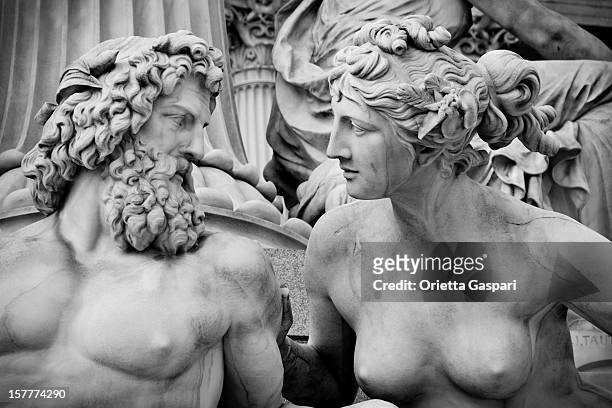 pallas-athene-brunnen, vienna - b&w - statue stock pictures, royalty-free photos & images