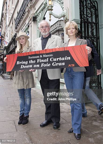 Carley Stenson, Peter Egan And Jenny Seagrove Attend A Photocall For Peta At Fortnum & Mason In Piccadilly, London, Urging Them To Stop Serving Fois...