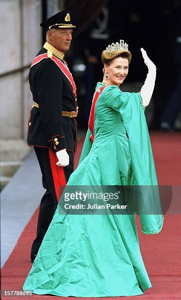 King Harald & Queen Sonja Attend The Wedding Of Crown Prince Haakon Of Norway & Mette-Marit In Oslo.
