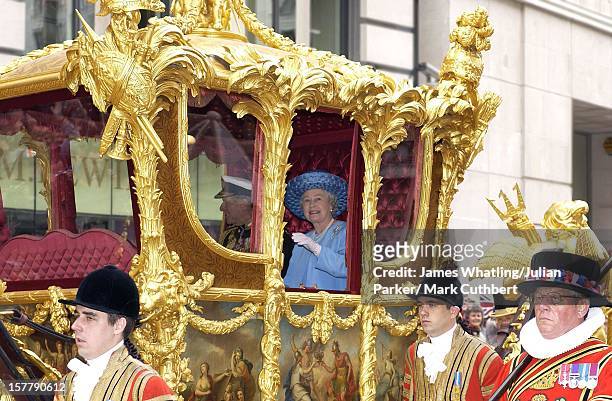 The Queen And Duke Of Edinburgh Attends The Golden Jubilee Service And Procession At St Paul'S Cathedral, London.
