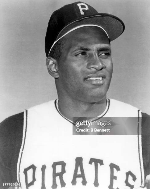 Roberto Clemente of the Pittsburgh Pirates poses for a portrait circa 1970.