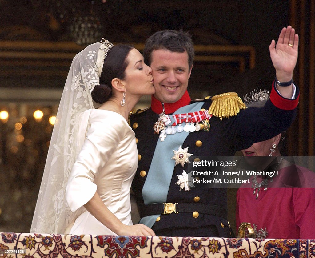 Crown Prince Frederik & Crown Princess Mary Appear On The Balcony Of Amalienborg Palace