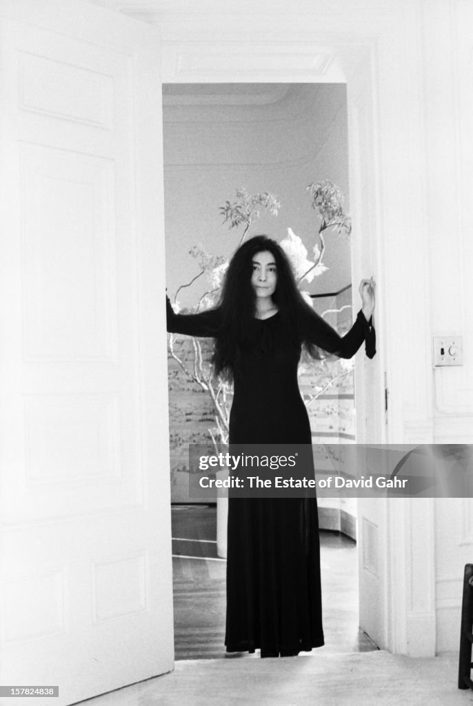 Yoko Ono At The Dakota