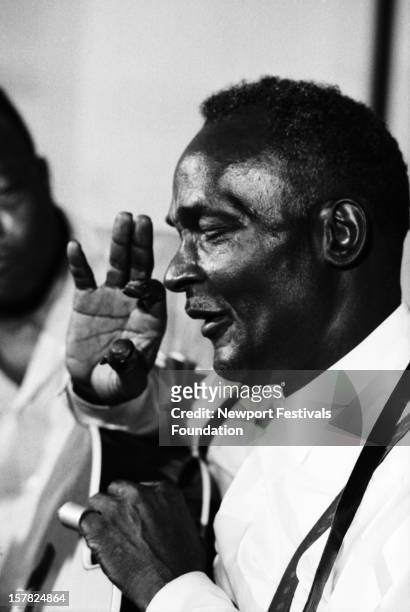 33 Rev. Pearly Brown Photos and Premium High Res Pictures - Getty Images