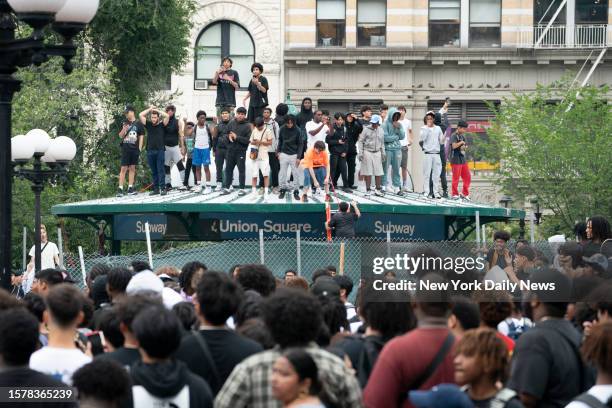 August 4: Thousands of people descended on Union Square after YouTube and Twitch streamer Kai Cenat promised to hand out free game consoles. Friday,...