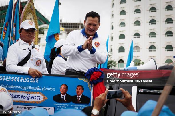 Hun Sameth 155 Hun Sen Army Stock Photos, High-Res Pictures, and Images - Getty Images