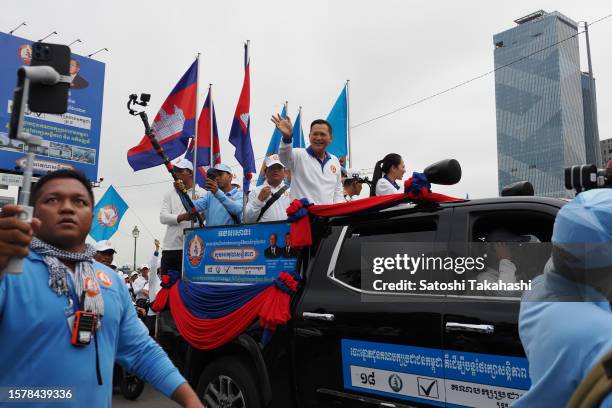Hun Sameth Hun Sen Army Photos and Premium High Res Pictures - Getty Images