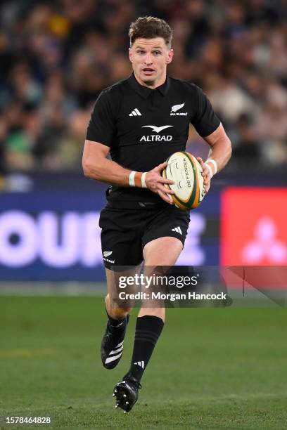 Beauden Barrett of the All Blacks runs with the ball during the The Rugby Championship & Bledisloe Cup match between the Australia Wallabies and the...