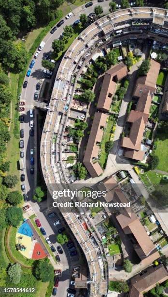 Council Estate Garden Photos And Premium High Res Pictures Getty Images council-estate-garden-photos-and-premium-high-res-pictures-getty-images
