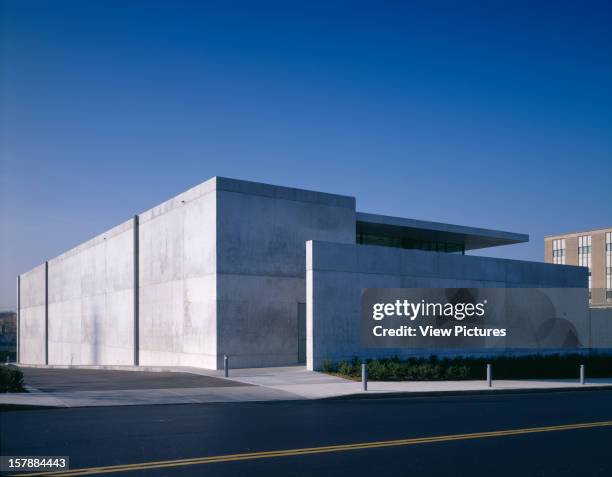 Pulitzer Foundation For The Arts, St Louis, United States, Architect Tadao Ando, Pulitzer Foundation For The Arts Landscape General View Of Building.