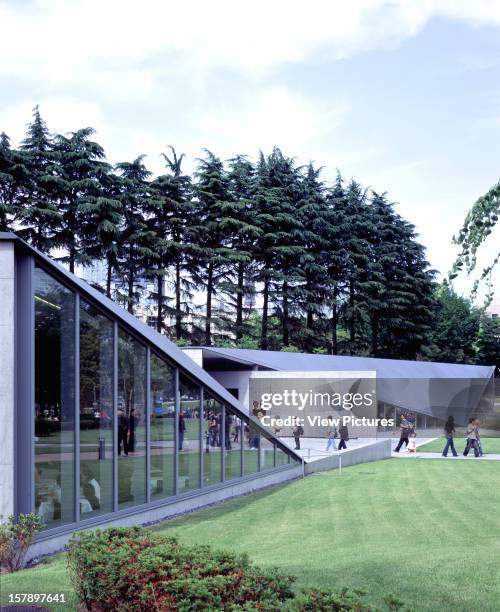 Design Sight [Design Museum], Tokyo, Japan, Architect Tadao Ando 21_21 Design Sight Overall Exterior View.