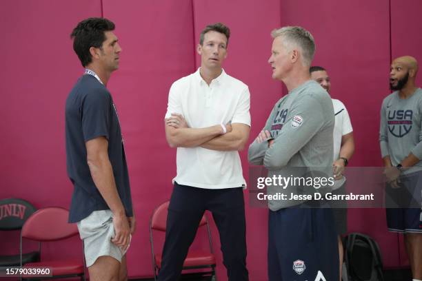 Mike Dunleavy Jr. Talks with Bob Myers and Steve Kerr during the USA Men's National Team Practice as part of 2023 FIBA World Cup on August 3, 2023 at...