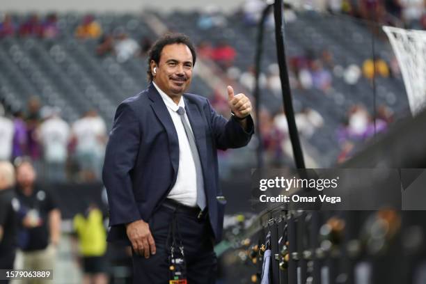 Former player Hugo Sanchez attends the pre-season friendly match between FC Barcelona and Real Madrid at AT&T Stadium on July 29, 2023 in Arlington,...