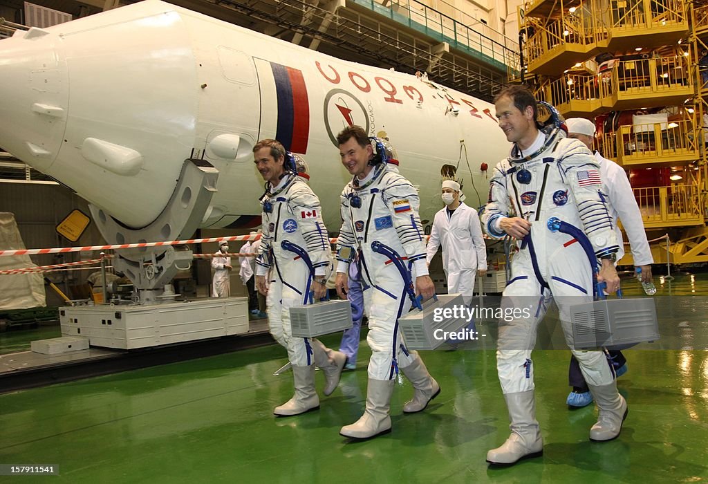 KAZAKHSTAN-RUSSIA-US-CANADA-ISS-SPACE